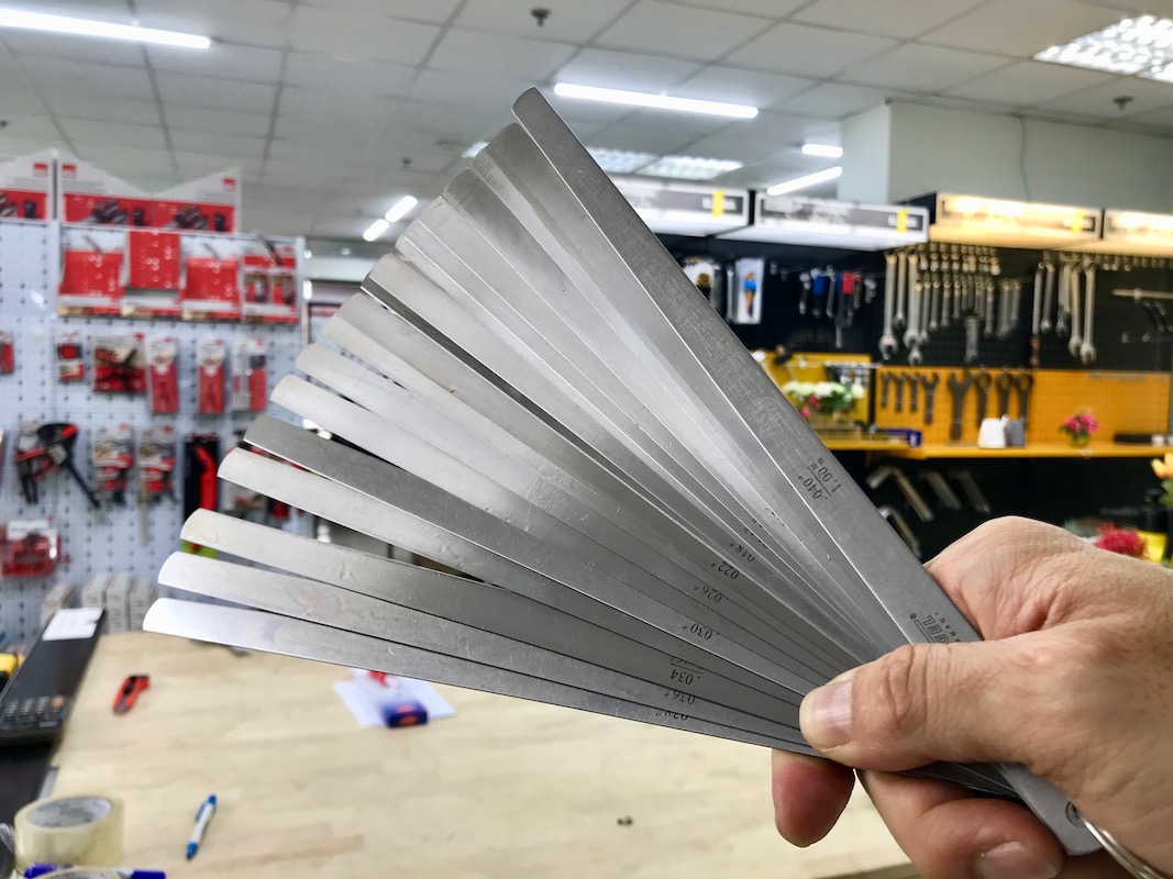 Thước căn lá 300mm Inox 437305, 0.05-1mm, 13 lá, Vogel Germany Thước căn lá 300mm Inox 437305, 0.05-1mm, 13 lá, Vogel Germany